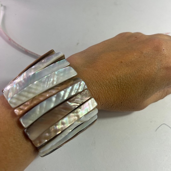 Chunky Wide Abalone Shell Stretch Bracelet Coastal Mermaid core Beach Runway - Picture 4 of 5